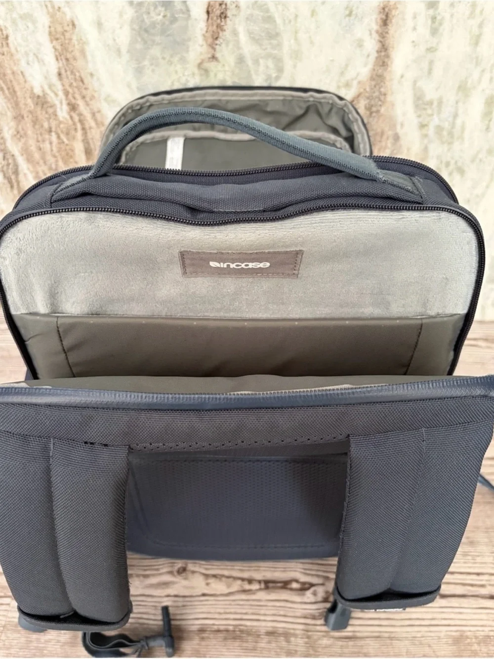 Incase Navy A.R.C Commuter 26L Backpack